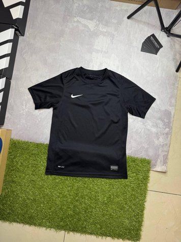 Футболка Nike 894-63b 894-63b фото