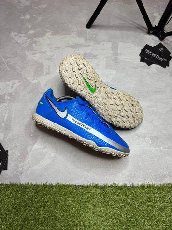 Сороконіжки Nike Phantom 82c-0a0 82c-0a0 фото