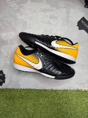 Сороконіжки Nike Tiempo 9i2-c54 9i2-c54 фото