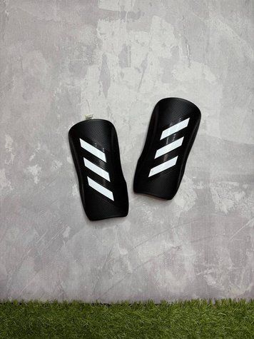 Щитки Adidas 380-9c7 380-9c7 фото