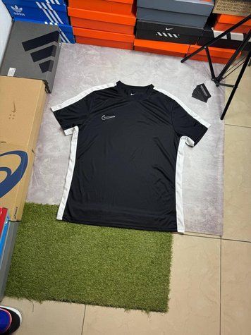 Футболка Nike 002-377 002-377 фото