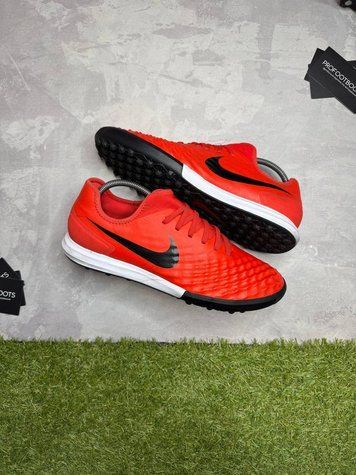 Сороконіжки Nike Magista 95c-479 95c-479 фото