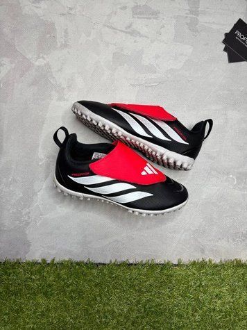 Сороконіжки Adidas Predator 984-c76 984-c76 фото