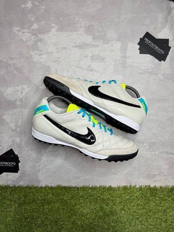 Сороконіжки Nike Tiempo 040-32c 040-32c фото