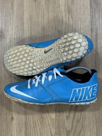 Сороконіжки Nike Bomba 321-a96 321-a96 фото
