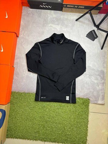 Термокофта Nike 880-98c 880-98c фото