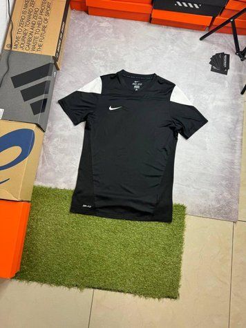 Футболка Nike 147-ib7 147-ib7 фото