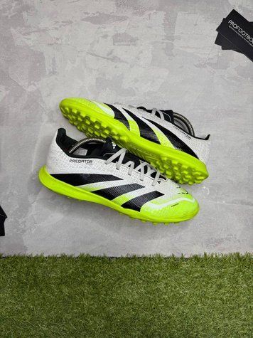 Сороконіжки Adidas Predator 72i-96b 72i-96b фото