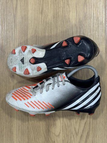 Бутсы Adidas Predator c18-632 c18-632 фото