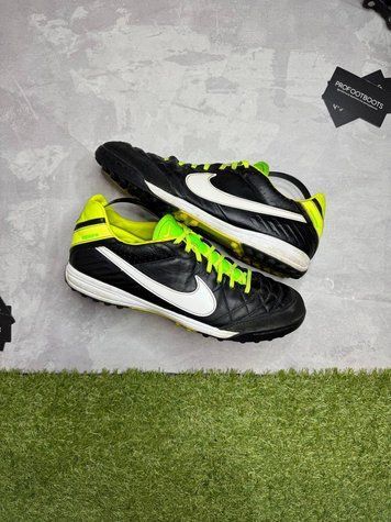 Сороконіжки Nike Tiempo 1ci-1ca 1ci-1ca фото