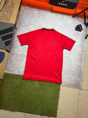 Футболка Under Armour c95-898 c95-898 фото