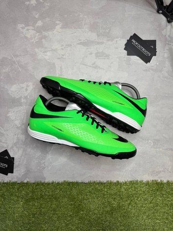Сороконіжки Nike Hypervenom 09c-437 09c-437 фото