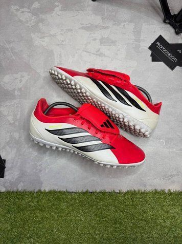 Сороконіжки Adidas Predator bbi-560 bbi-560 фото